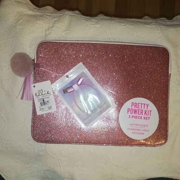 NORDSTROM ELLIE LOS ANGELES Pretty Power Kit In Light/pastel Pink NWT - Picture 2 of 10